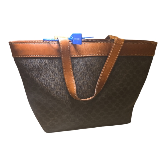 Celine Macdam Tote some wear on handles - Picture 5 of 12